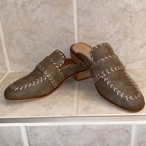 Mi.IM Mules Gray With Cream Stitching NWOT Or Box Size 6.5